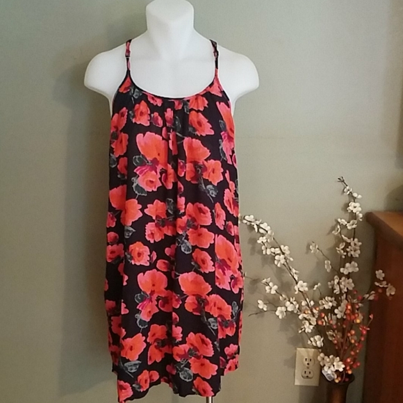 Billabong Dresses & Skirts - Billabong red poppy minidress